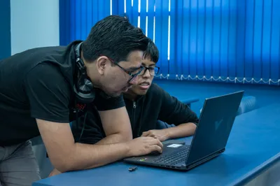 Momento del FLISoL 2025